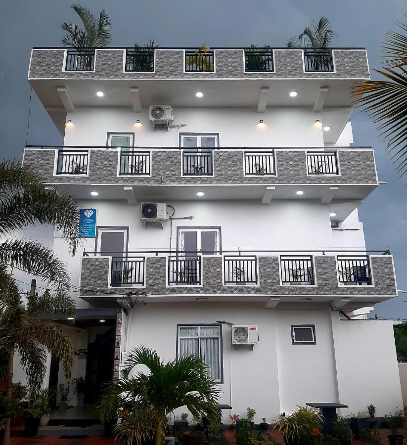Blue Diamond Resort Trincomalee Dış mekan fotoğraf